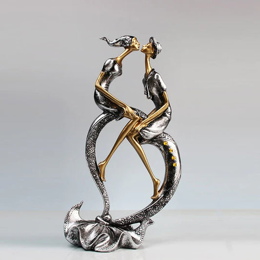 RASAB786 | Romantic Kissing Figurine